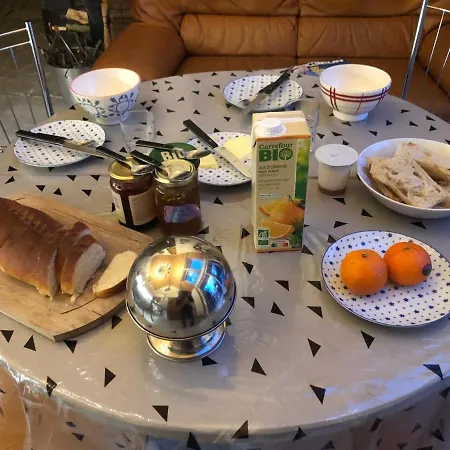 La Maison De Jean Bed & Breakfast 3*