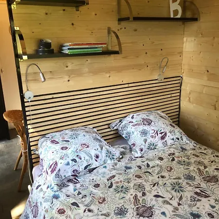 La Maison De Jean Bed & Breakfast Les Adrets