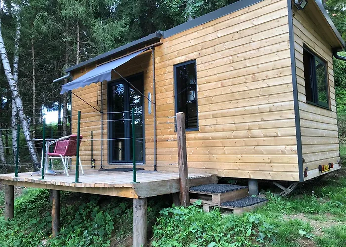La Maison De Jean Bed & Breakfast Les Adrets