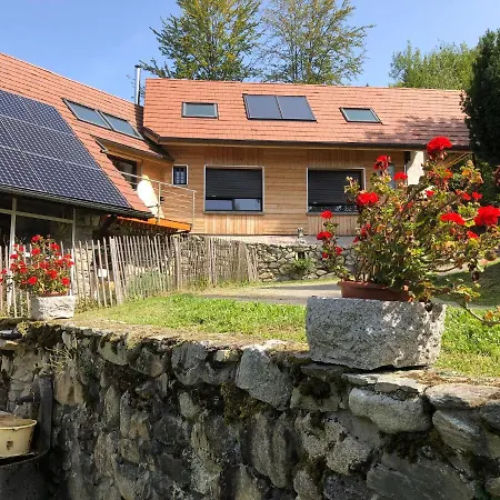 Bed & Breakfast La Maison De Jean Les Adrets