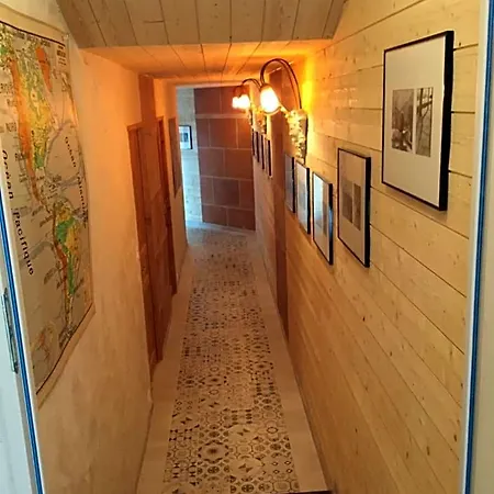 La Maison De Jean Bed and breakfast 3*