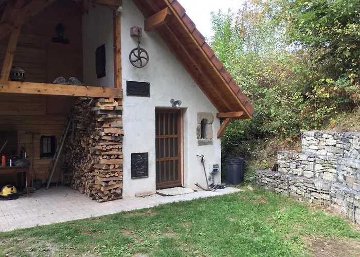 La Maison De Jean Bed & Breakfast Les Adrets